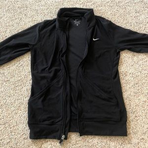 nike dri fit long sleeve zip up